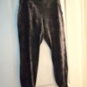 lululemon athletica Black Track Pants / Joggers